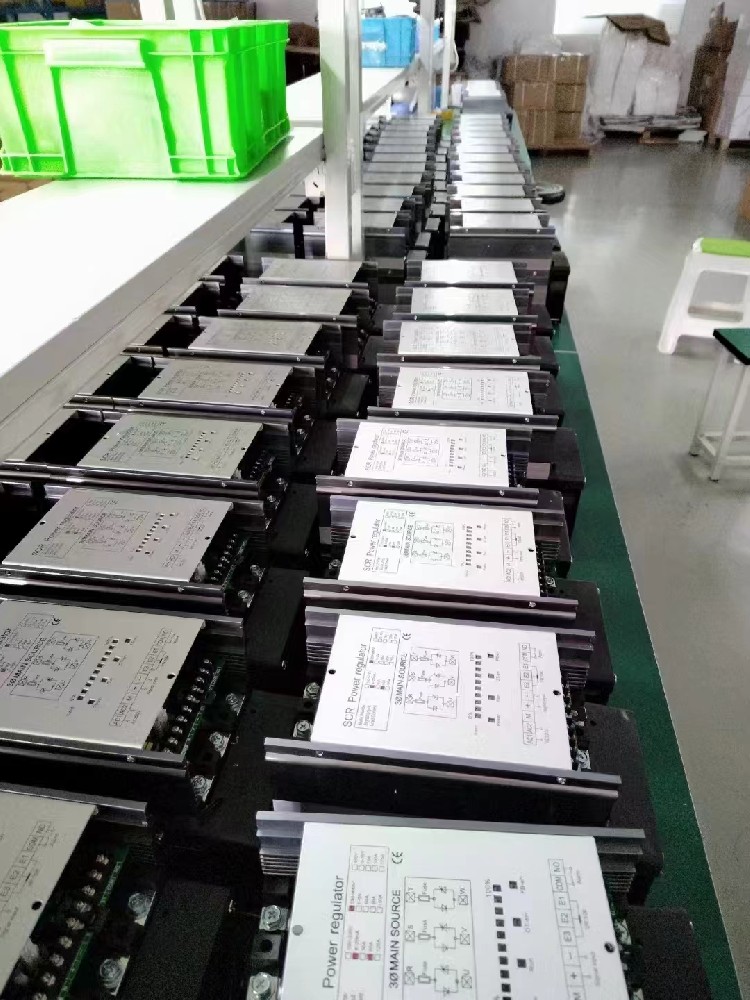 电力调整器对电机调快的优势体此刻哪些方面？