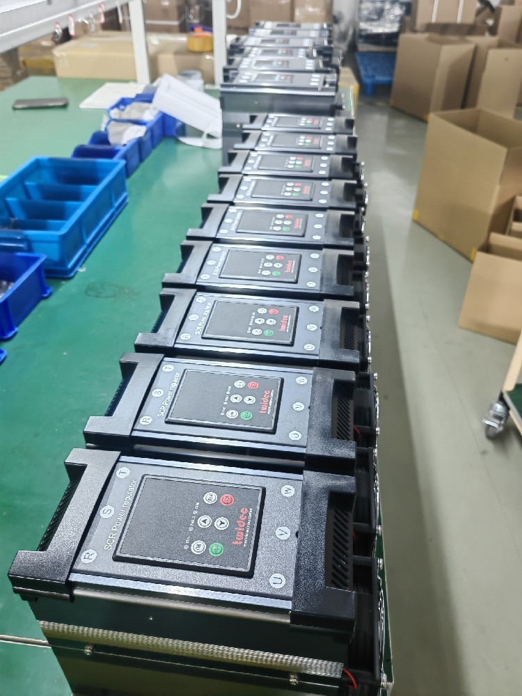 电力调整器运行过程中忽然断电，来电后无法自动复原到断电前的工作状态，怎么设置能力实现自动复原？